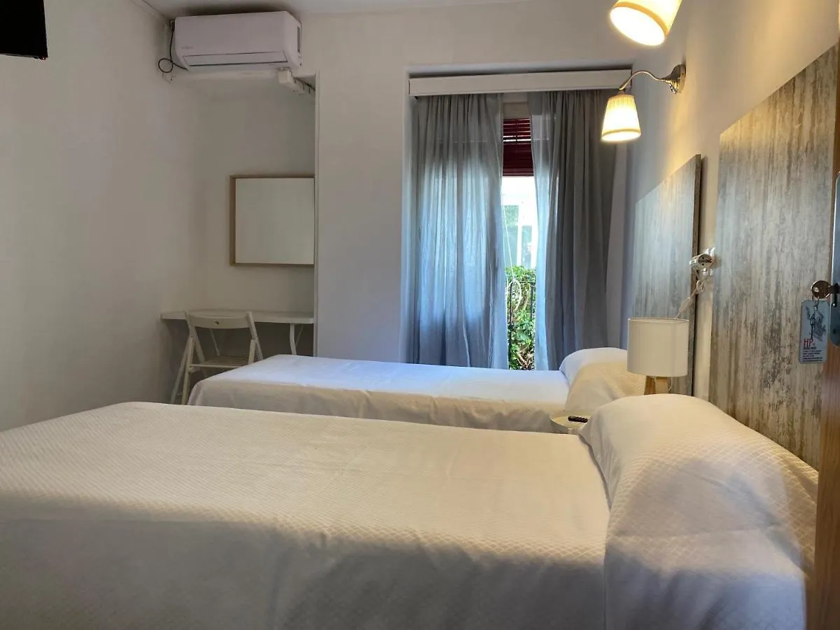 Hostal Paco Marbella
