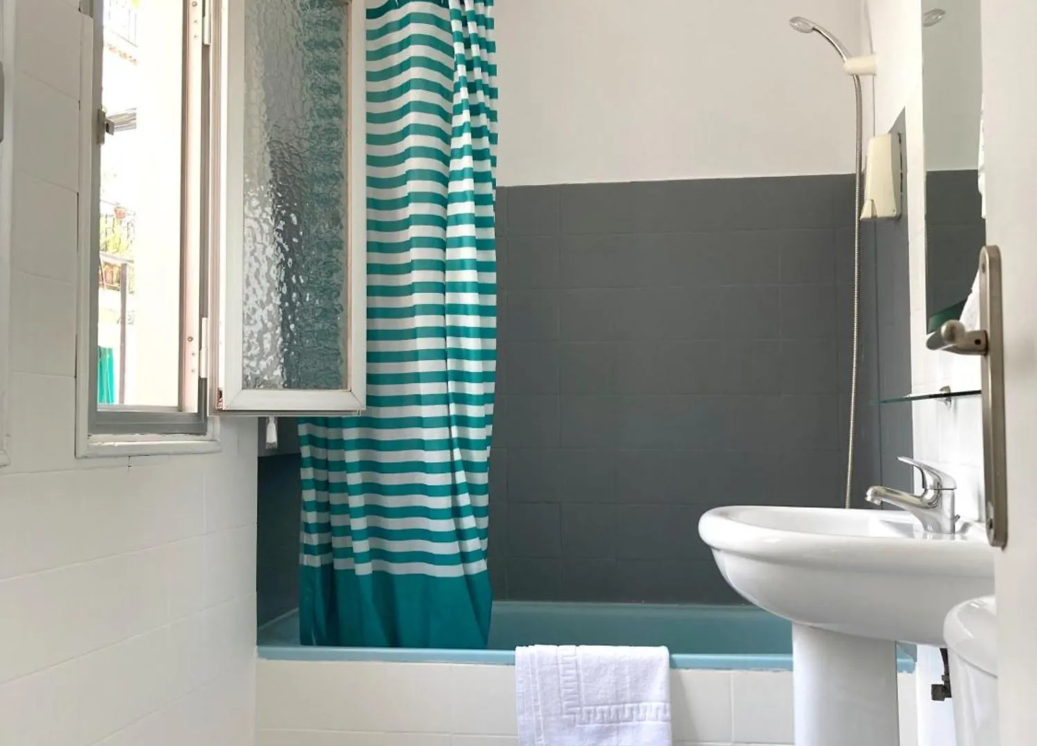 Hostal Paco Marbella